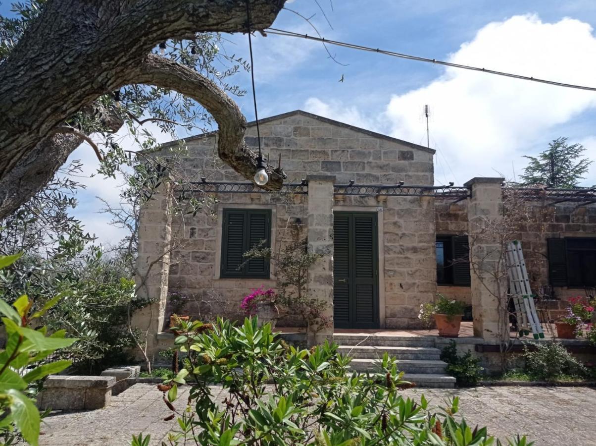 Casa Ulmi Con Piscina Bed and Breakfast Uggiano La Chiesa Exteriör bild