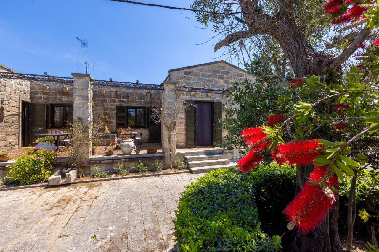 Casa Ulmi Con Piscina Bed and Breakfast Uggiano La Chiesa Exteriör bild