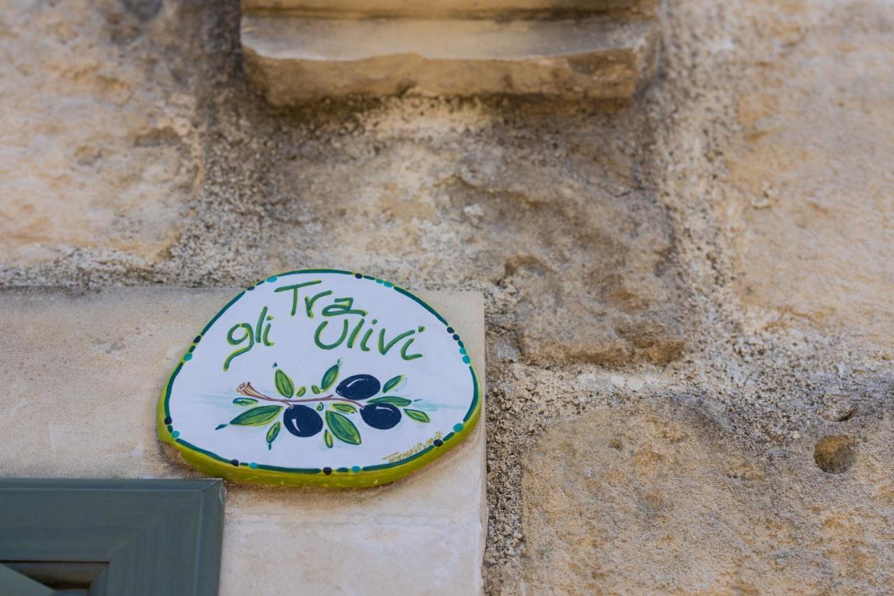 Casa Ulmi Con Piscina Bed and Breakfast Uggiano La Chiesa Exteriör bild
