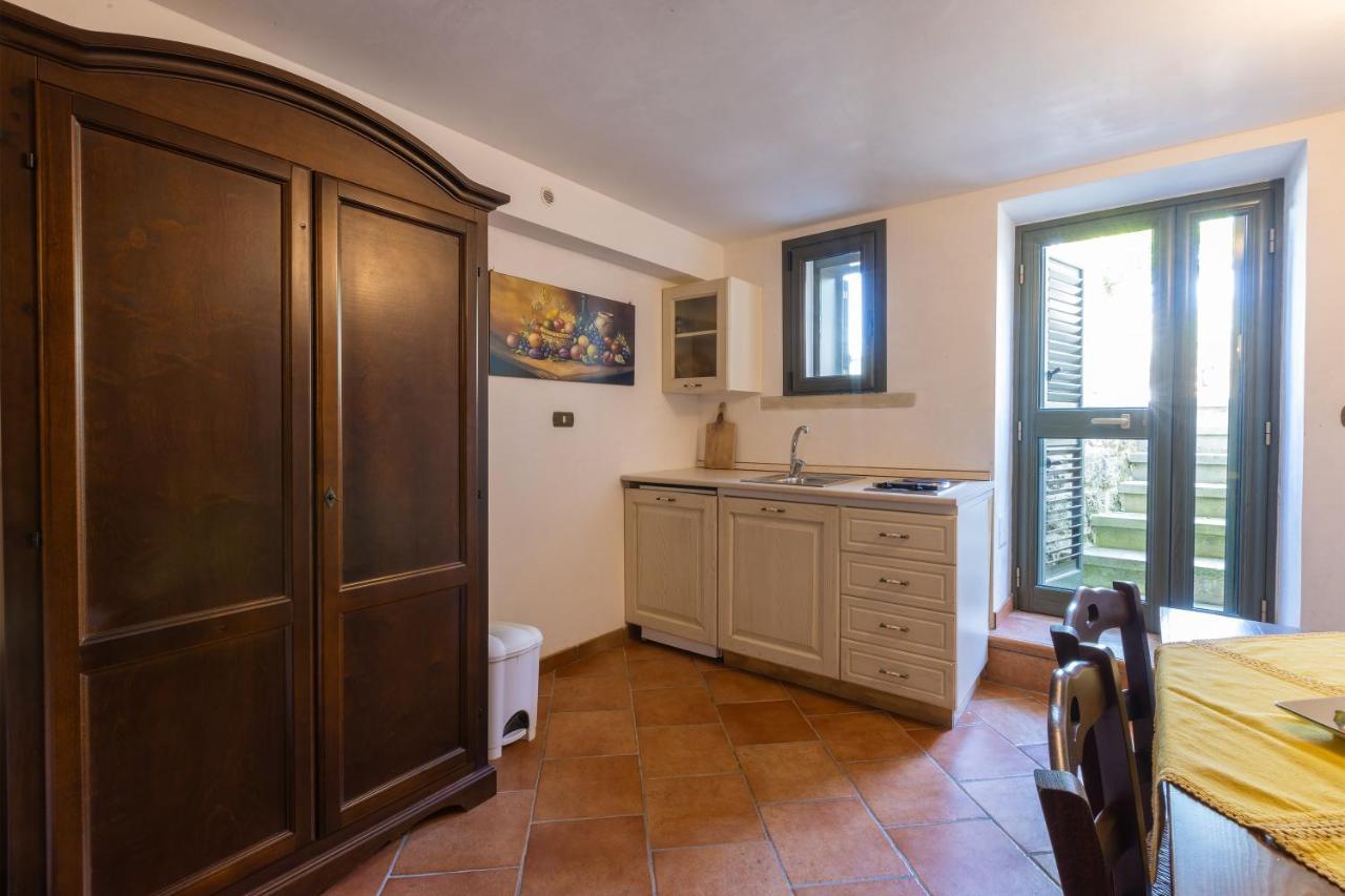 Casa Ulmi Con Piscina Bed and Breakfast Uggiano La Chiesa Exteriör bild